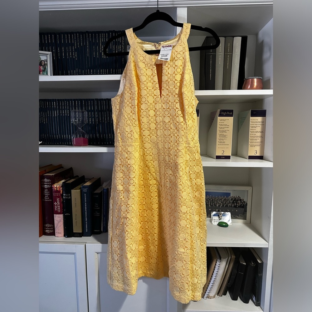 NWT Yellow Eyelet Knee Length Dress Sz 10